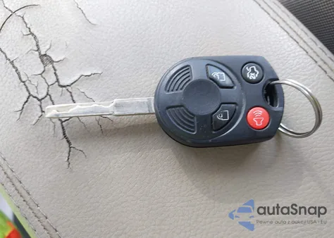 2014 Ford Focus Se from USA, damaged, VIN 1FADP3K25EL244056